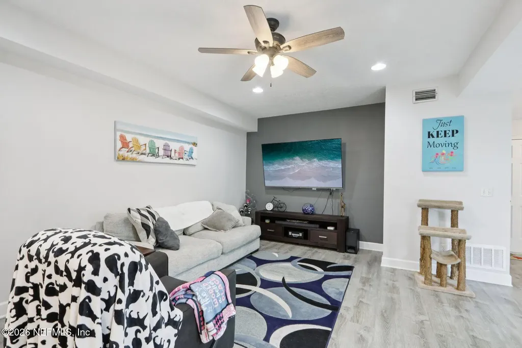 1524 1st Street S Jacksonville Beach FL 32250