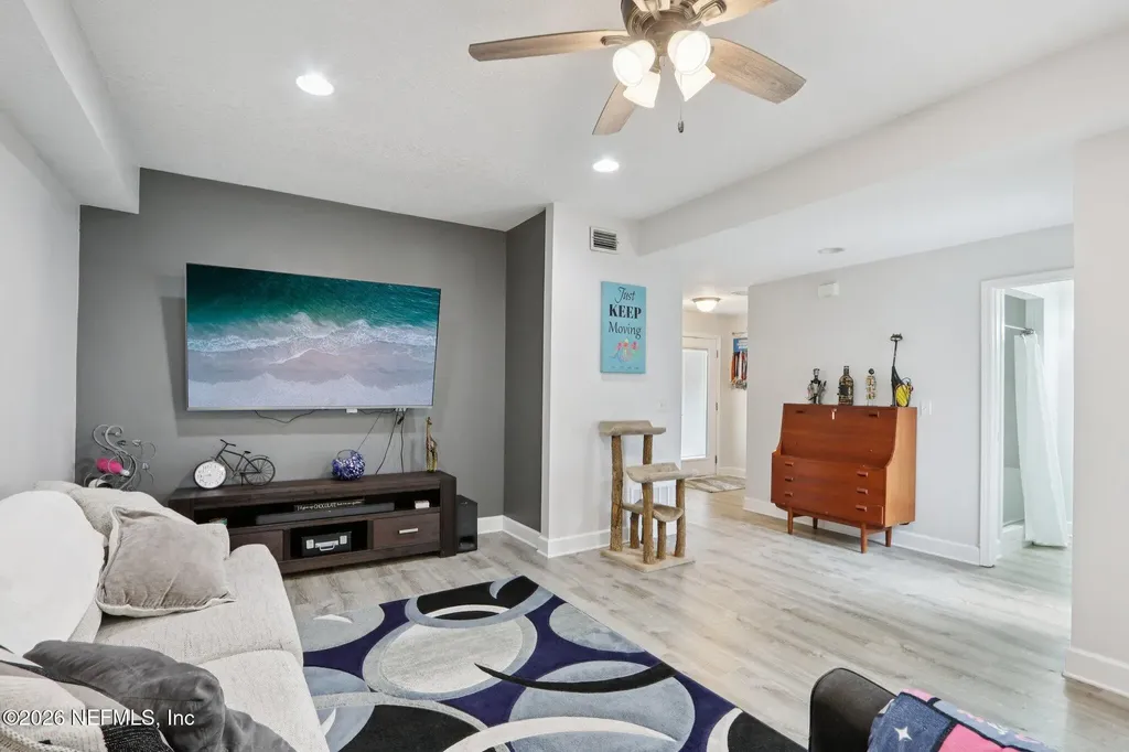 1524 1st Street S Jacksonville Beach FL 32250