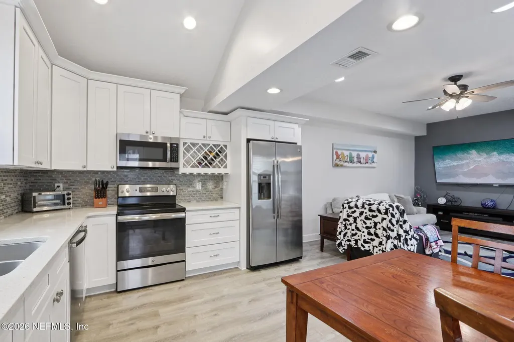 1524 1st Street S Jacksonville Beach FL 32250
