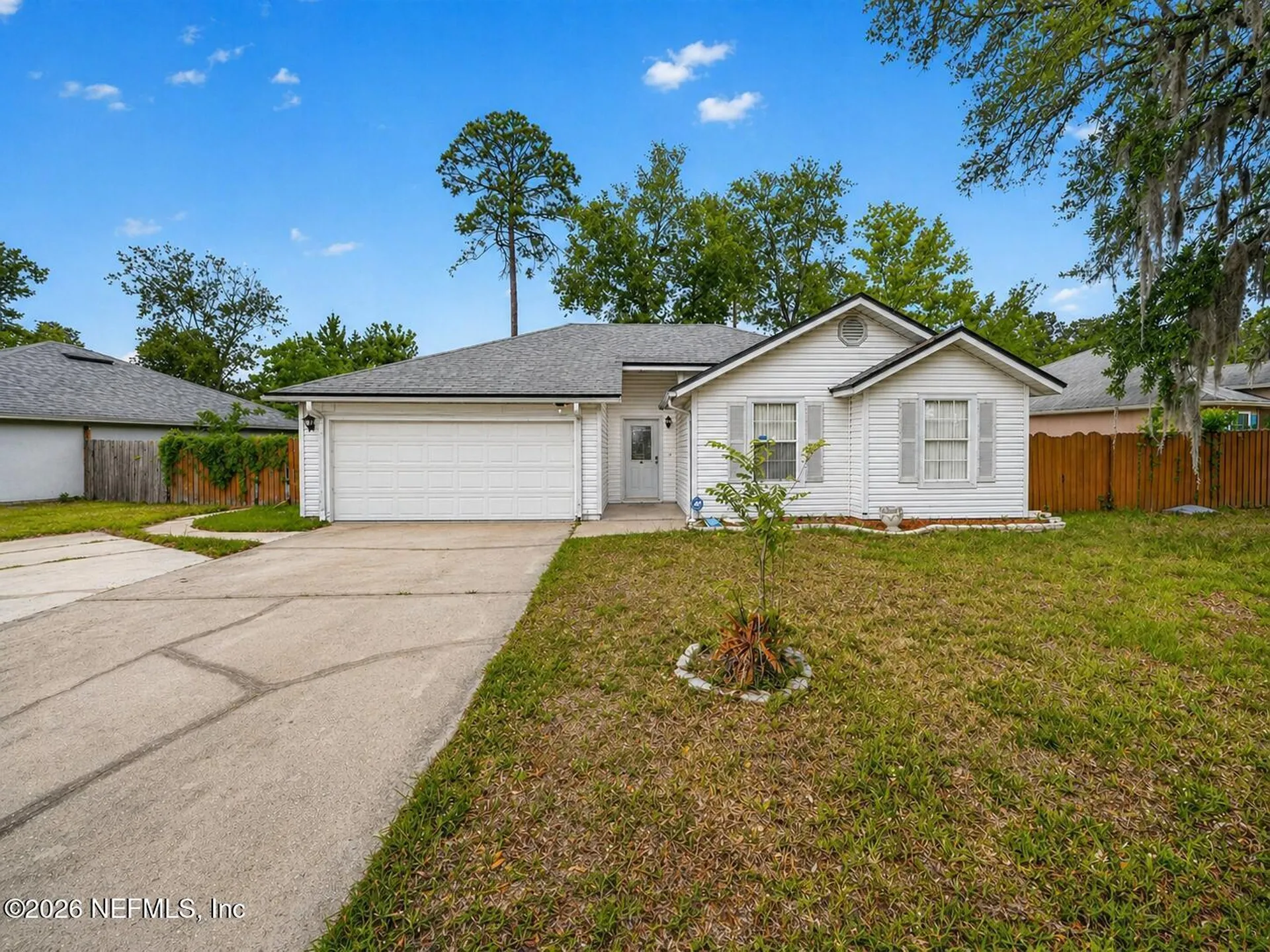 485 Shamrock S Jacksonville FL 32218