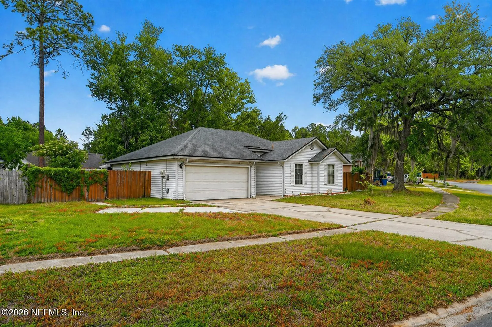 485 Shamrock S Jacksonville FL 32218