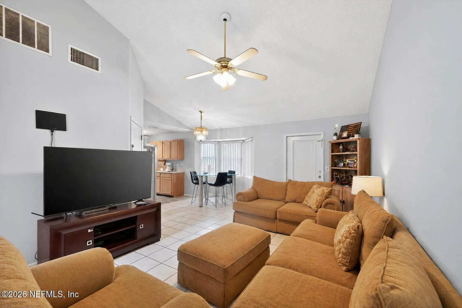 485 Shamrock S Jacksonville FL 32218