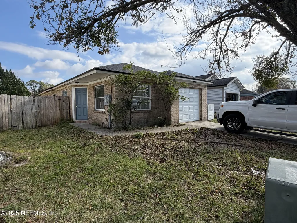 761 Trekker Street Jacksonville FL 32216