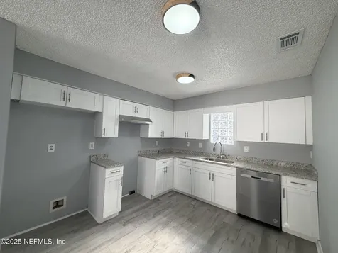 761 Trekker Street Jacksonville FL 32216