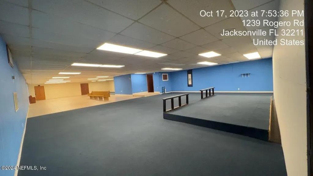1239 Rogero Road Jacksonville FL 32211