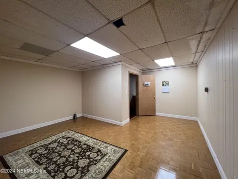1239 Rogero Road Jacksonville FL 32211