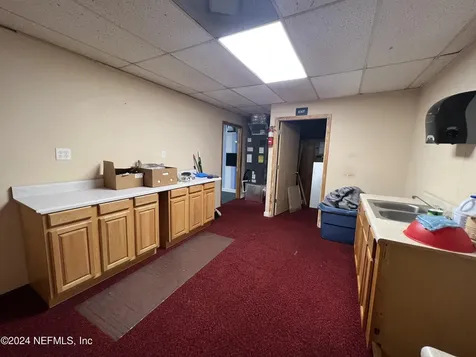 1239 Rogero Road Jacksonville FL 32211
