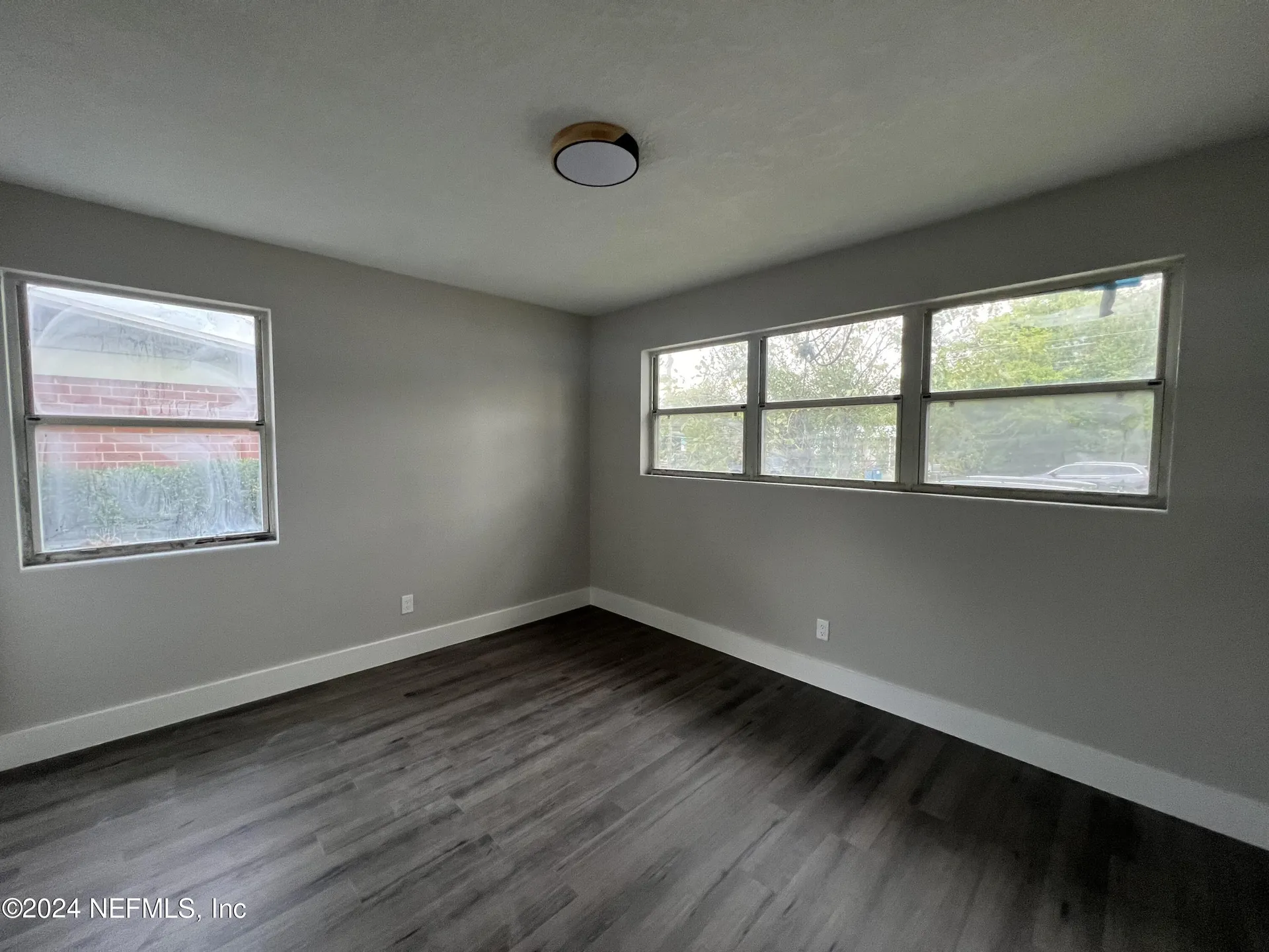 2535 Rogero Road Jacksonville FL 32211