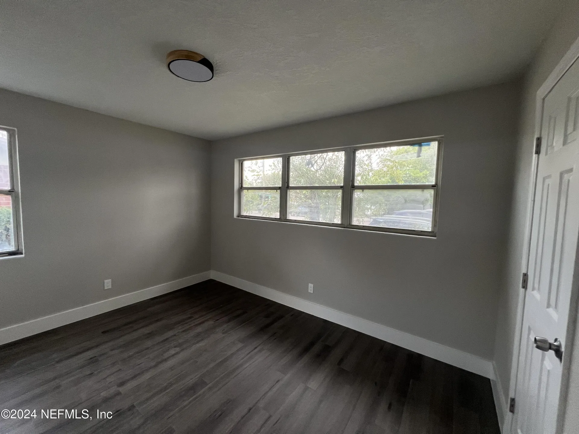 2535 Rogero Road Jacksonville FL 32211