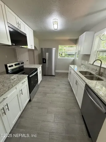 2535 Rogero Road Jacksonville FL 32211