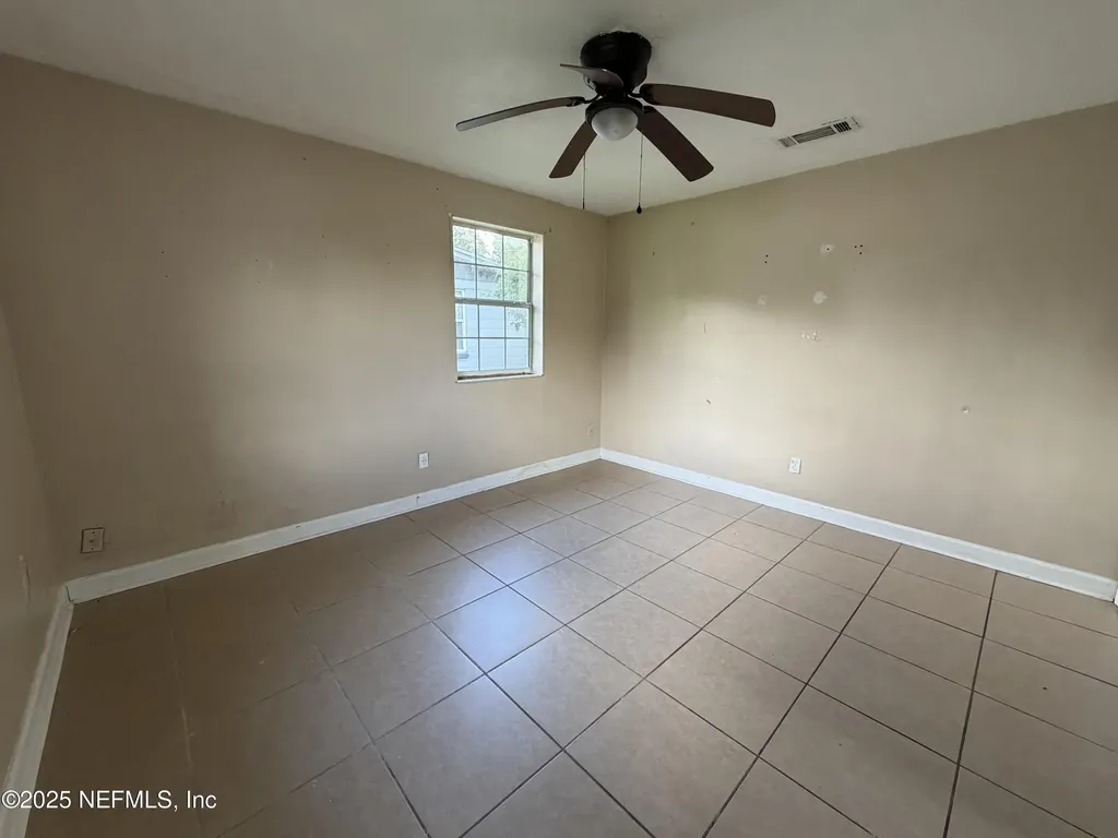 2423 Green Oak Drive Jacksonville FL 32211