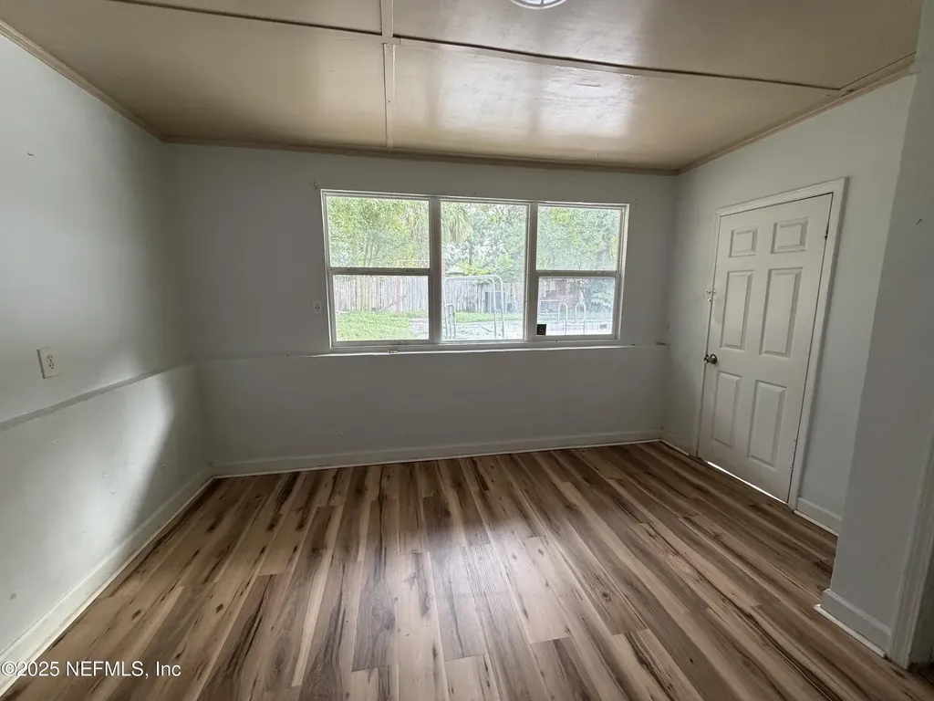 2423 Green Oak Drive Jacksonville FL 32211
