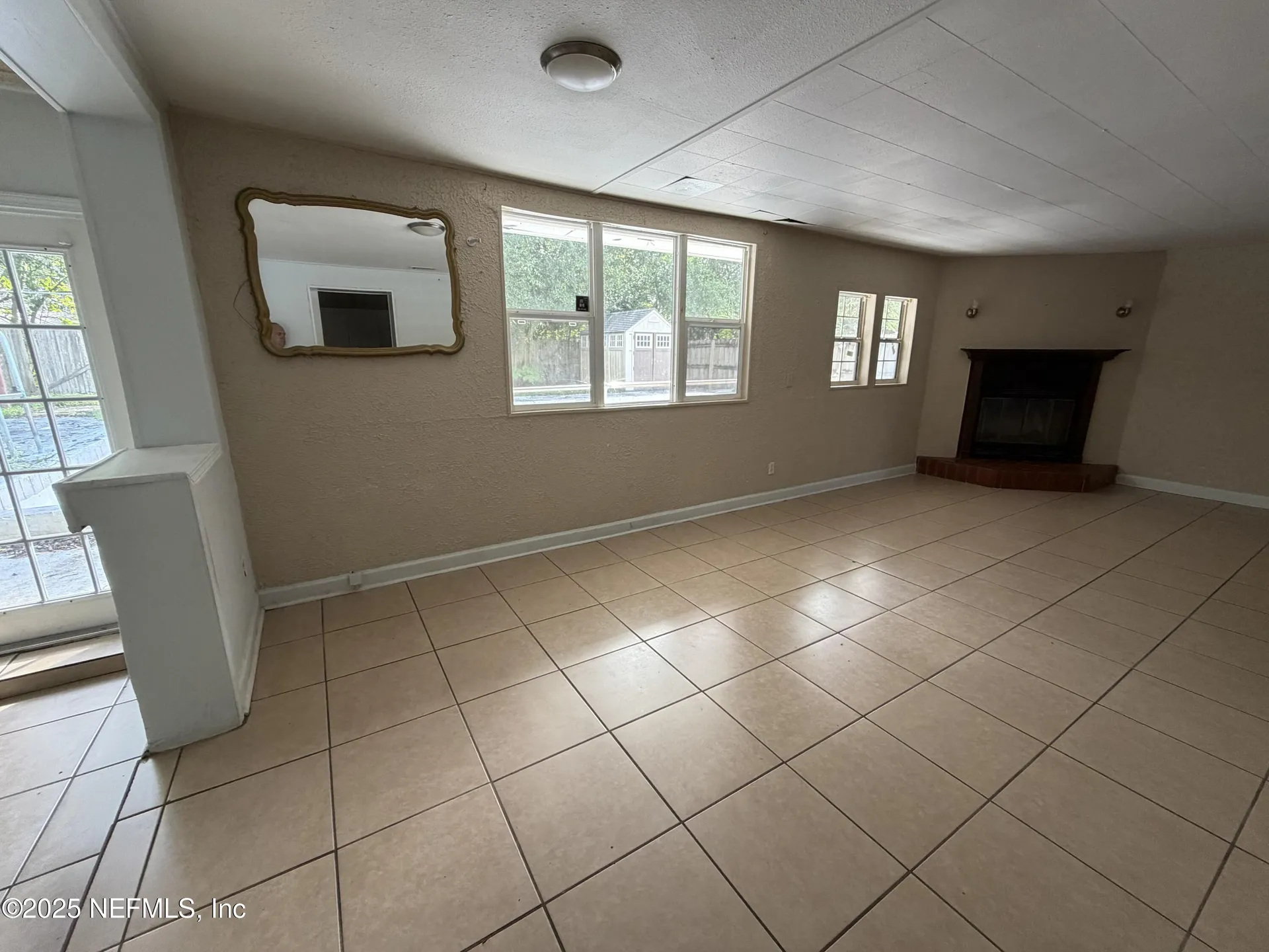 2423 Green Oak Drive Jacksonville FL 32211