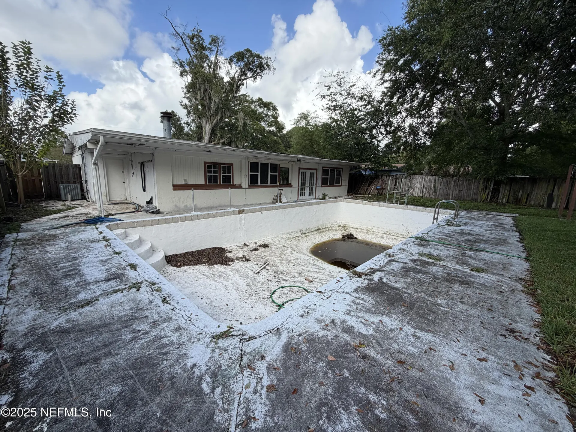 2423 Green Oak Drive Jacksonville FL 32211