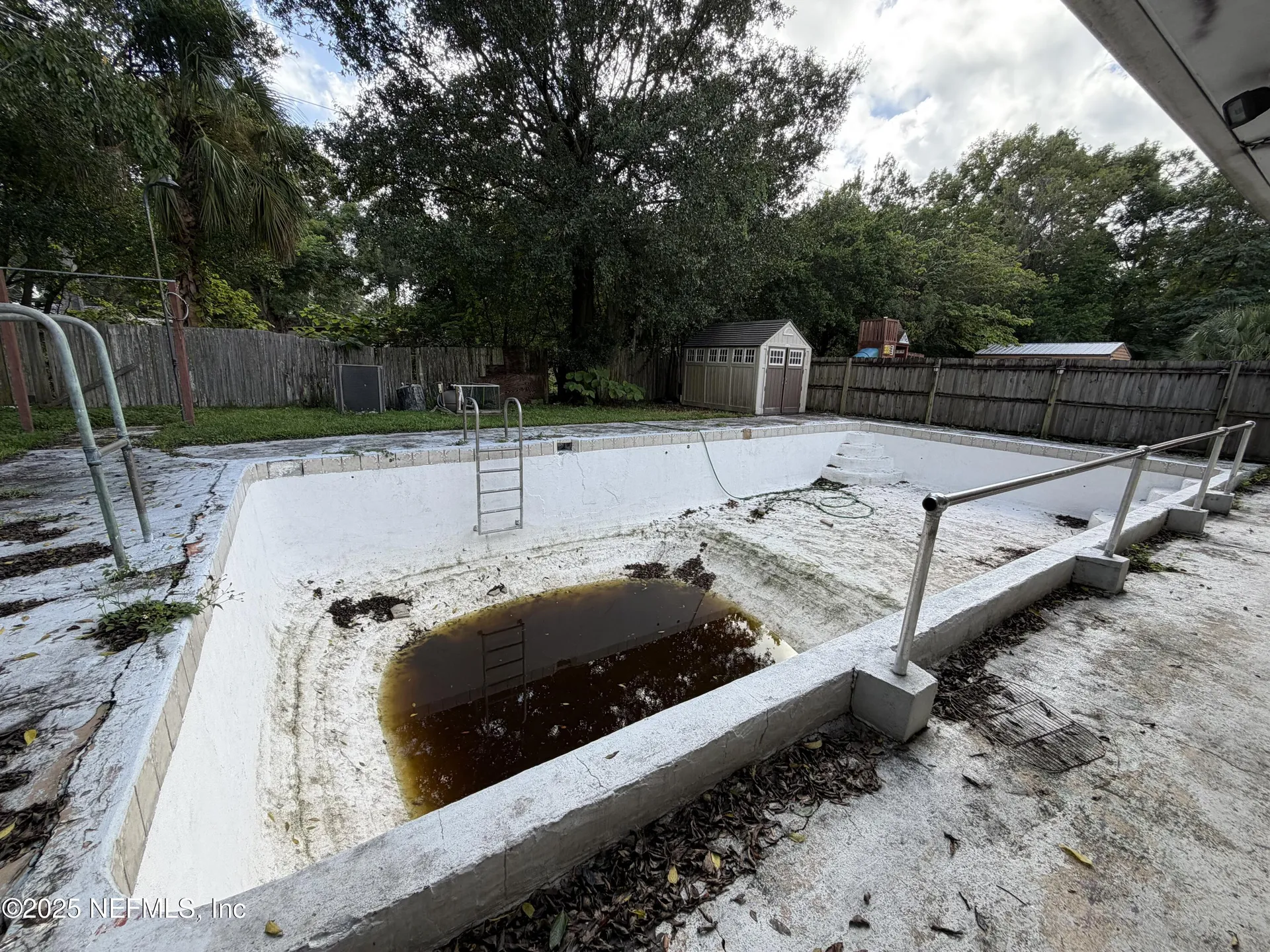2423 Green Oak Drive Jacksonville FL 32211