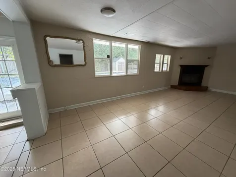2423 Green Oak Drive Jacksonville FL 32211