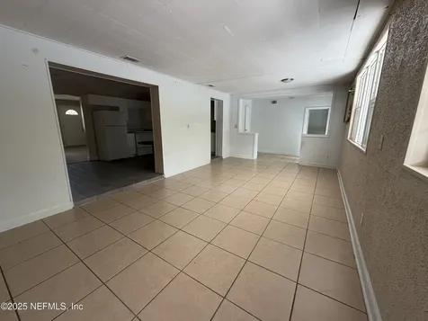 2423 Green Oak Drive Jacksonville FL 32211