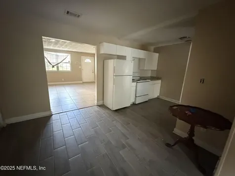 2423 Green Oak Drive Jacksonville FL 32211