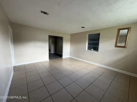 2423 Green Oak Drive Jacksonville FL 32211