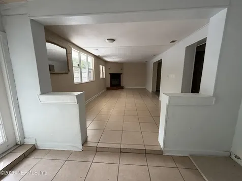 2423 Green Oak Drive Jacksonville FL 32211