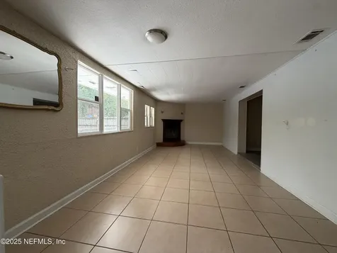 2423 Green Oak Drive Jacksonville FL 32211