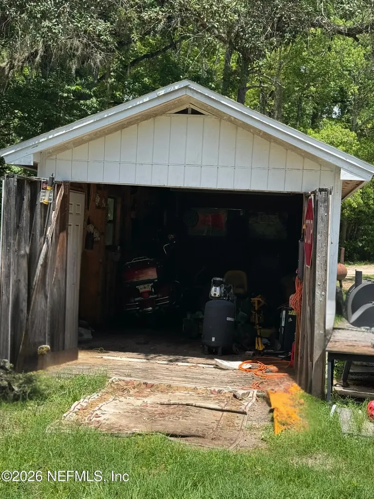 826 Johns Ave Avenue Orange Park FL 32065