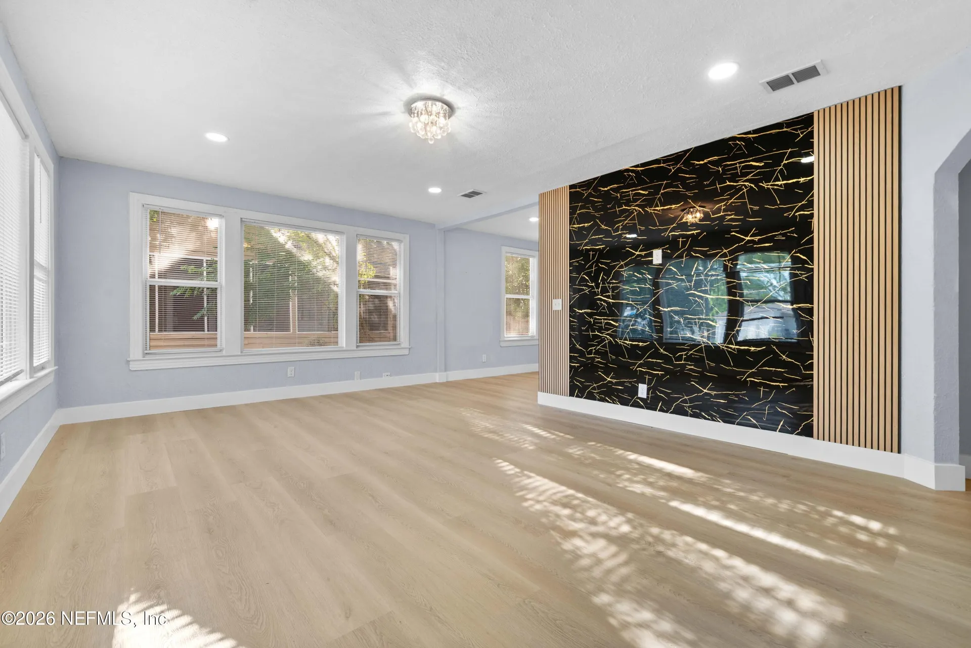 4645 Kingsbury Street Jacksonville FL 32205