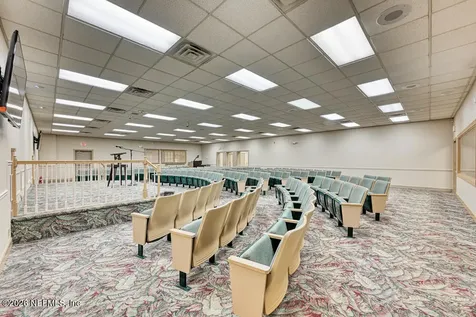 5135 College Street Jacksonville FL 32205