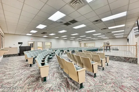 5135 College Street Jacksonville FL 32205