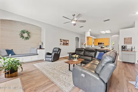 728 Austin Place Jacksonville FL 32259