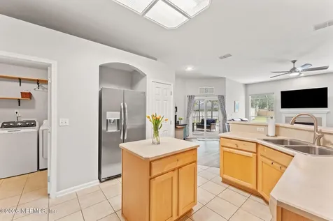 728 Austin Place Jacksonville FL 32259