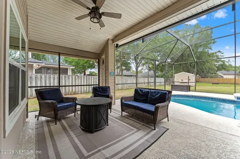 728 Austin Place Jacksonville FL 32259