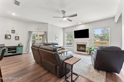 728 Austin Place Jacksonville FL 32259