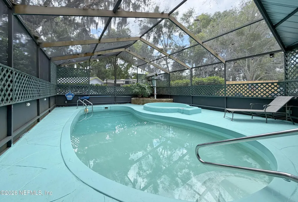 601 Vernon Avenue Crescent City FL 32112