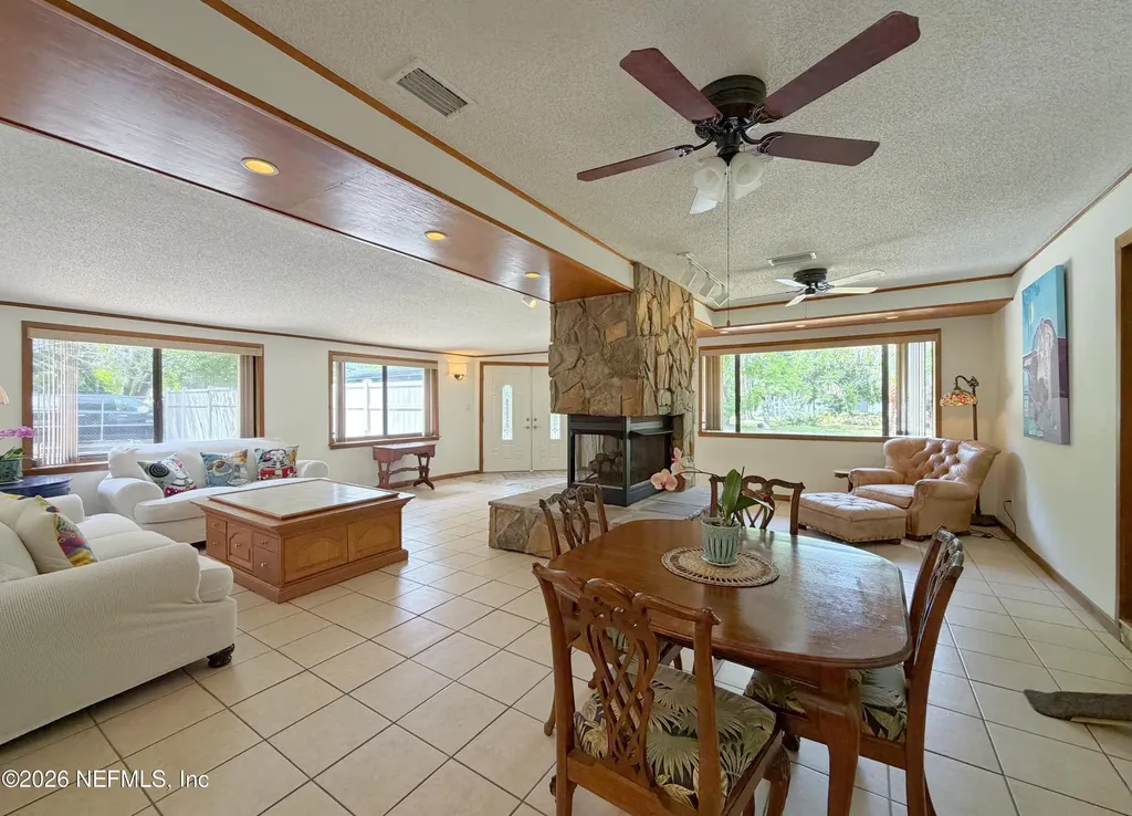 601 Vernon Avenue Crescent City FL 32112