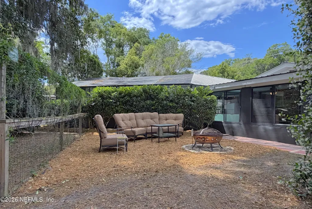 601 Vernon Avenue Crescent City FL 32112