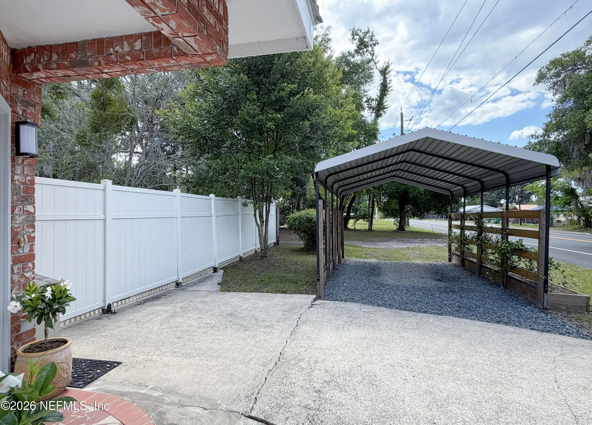601 Vernon Avenue Crescent City FL 32112