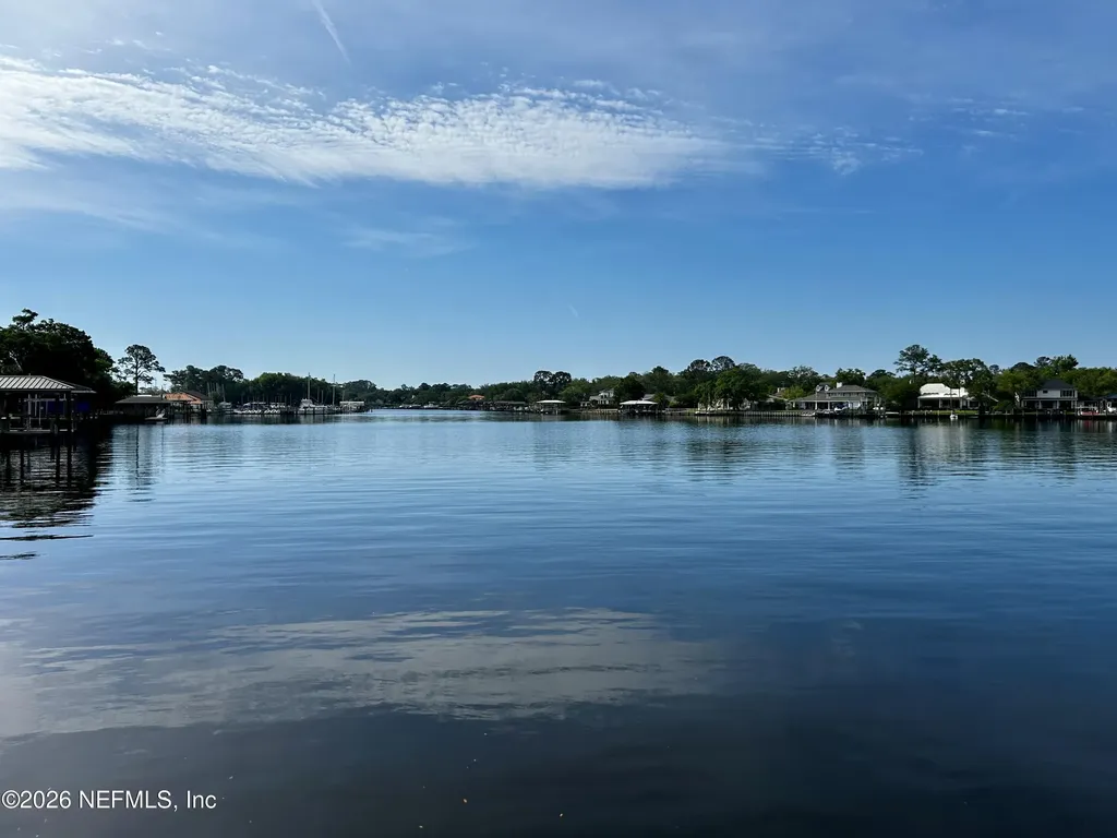4240 Yacht Club Road Jacksonville FL 32210