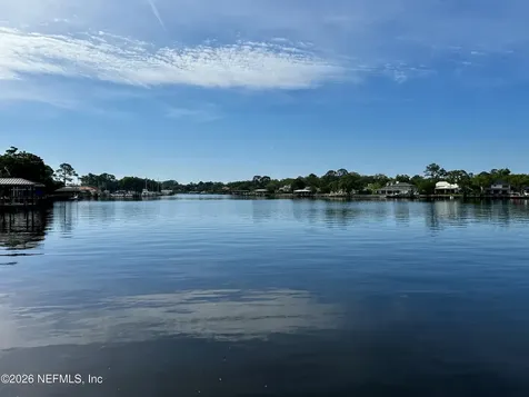 4240 Yacht Club Road Jacksonville FL 32210