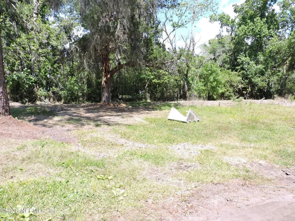 3713 Cedar Point Road Jacksonville FL 32226
