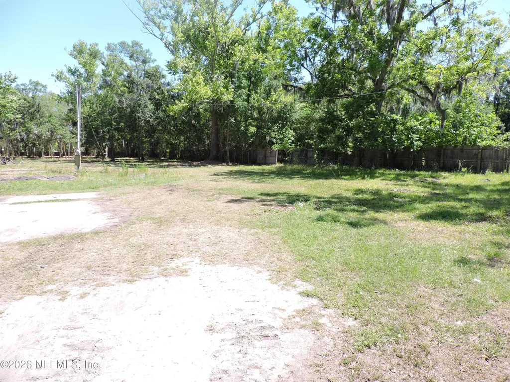 3713 Cedar Point Road Jacksonville FL 32226