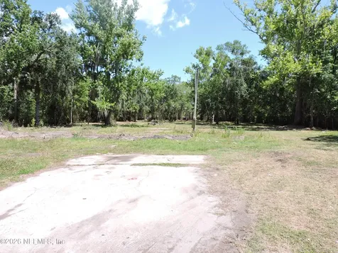 3713 Cedar Point Road Jacksonville FL 32226