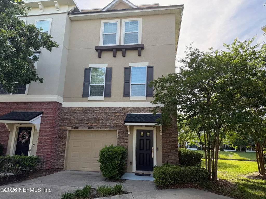 4494 Ellipse Drive Jacksonville FL 32246