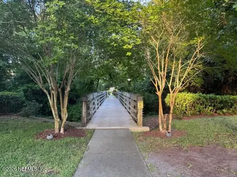 4494 Ellipse Drive Jacksonville FL 32246