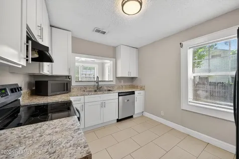 5226 Palmer Avenue Jacksonville FL 32210