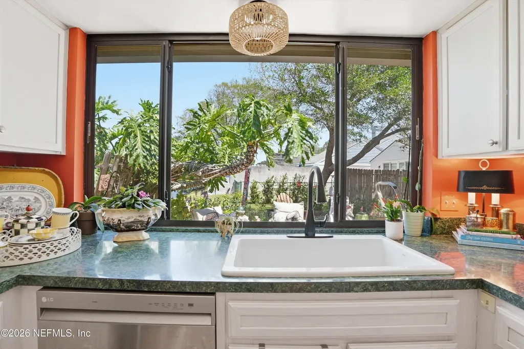 2543 Dauphine Court E Ponte Vedra Beach FL 32082