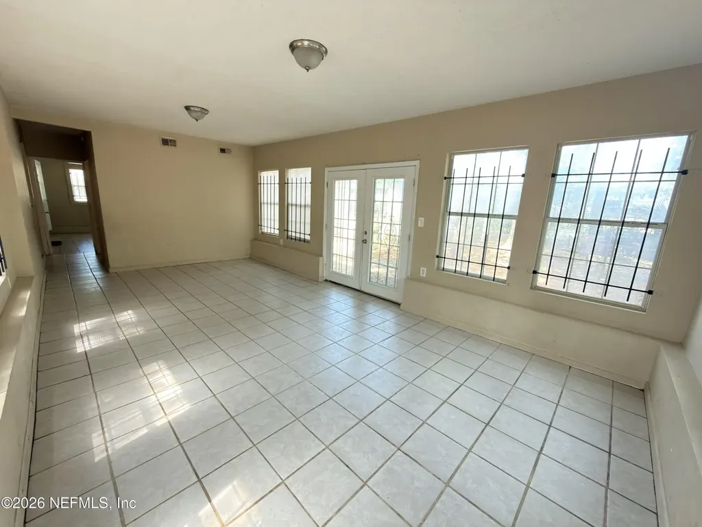 2820 Aubrey Avenue Jacksonville FL 32208