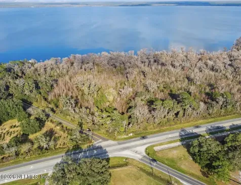 106 Union Avenue Crescent City FL 32112