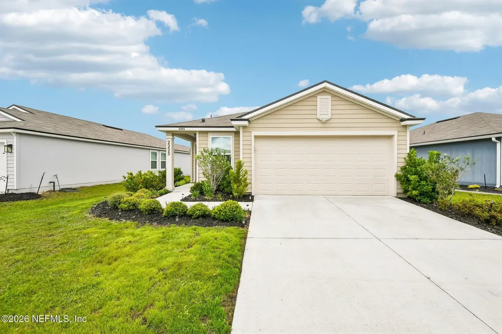 2225 Willow Gln Lane Green Cove Springs FL 32043