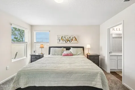 2225 Willow Gln Lane Green Cove Springs FL 32043